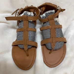 New man made faux suede camel/tan sandals size 7